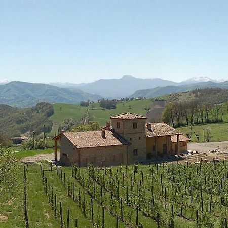 Neviano degli Arduini Agriturismo Il Filare מראה חיצוני תמונה