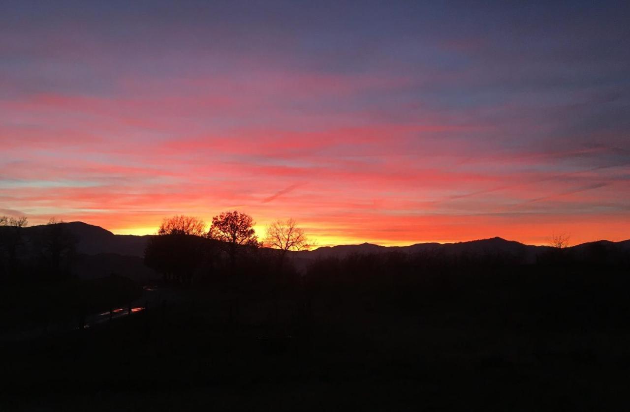 Neviano degli Arduini Agriturismo Il Filare מראה חיצוני תמונה