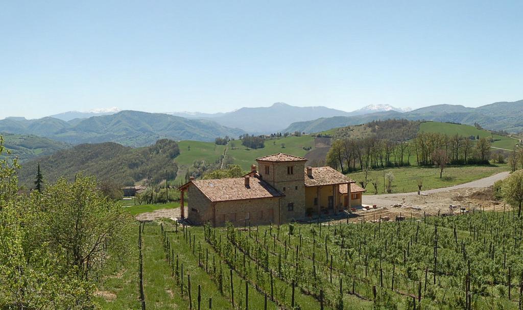 Neviano degli Arduini Agriturismo Il Filare מראה חיצוני תמונה